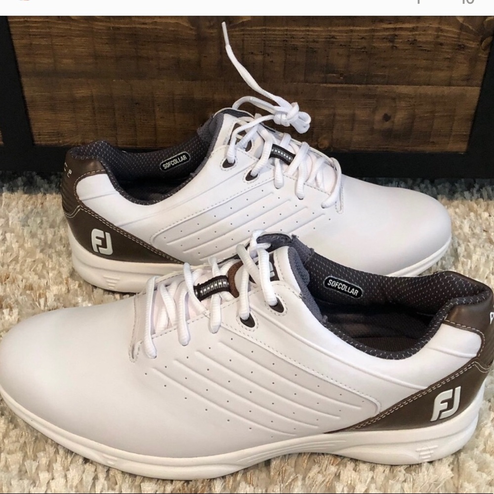Men’s Foot Joy Golf Shoe